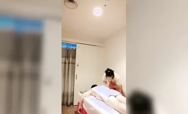 偷拍 正規SPA按摩院女技師 浛浛 3場偷拍-2