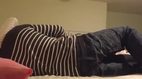 情侣露脸做爱自拍 脱衣前戏到做爱内射全过程 女友活真好口交样子很销魂 小伙子很猛都给草起飞了