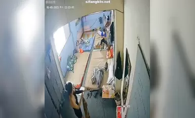 黑客破解攝像頭偷拍 多場合家庭宿舍廁所更衣洗澡(33)