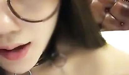 超人气御姐美女主播 魔仙-极品美乳白嫩身体粉红小穴让你情不自禁撸个不停