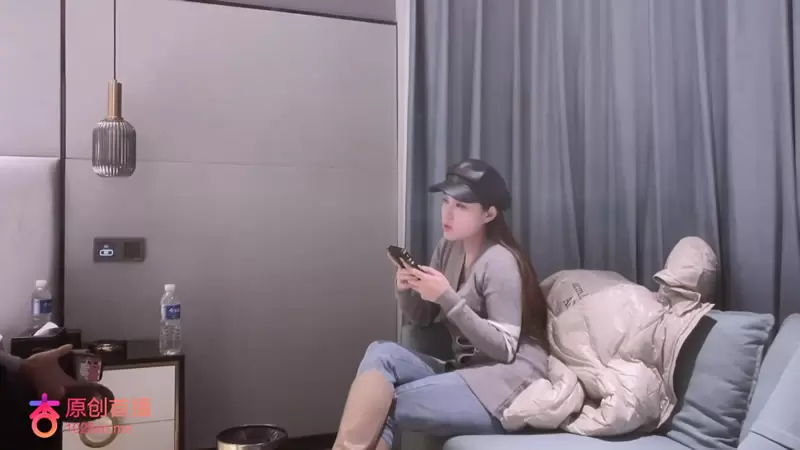 阿柒03 女神带上项圈不停喊爸爸 杏吧原版 阿柒