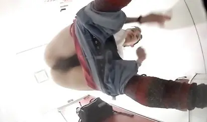 精品厕拍-外站最新流出高校蹲厕仰视后拍 穿丝袜的妹子真是多 魔鬼视角12人次 P眼鲍鱼看得让人欲火焚身