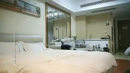 鸭总侦探-牛仔短裤白衣妹子啪啪 翘屁股舔弄口交骑乘后入勐操
