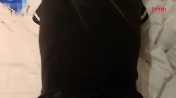 大神呆哥-骗老公说要叫床给他听 最后我内射了他老婆