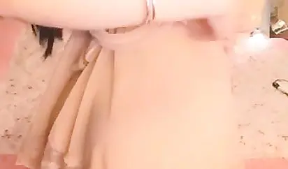 独家发布 极品女神主播洋大葱11.4日洗澡83分钟直播 不慎流出 强烈推荐