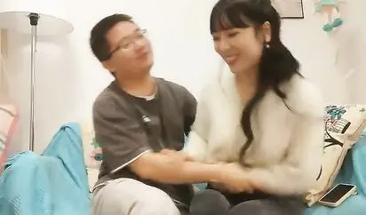 二狗探花3000元约外围骚妹子大翻车不肯做特殊服务又不肯退钱被狗哥打电话报警