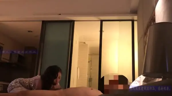 91风流哥-会所1000元搞的维吾尔族黑丝气质大胸美女操第一次太紧张不小心射了 让美女搞硬后继续干