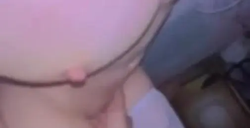 周末跟美女嗨皮 骚屁股 扭动身体 淫荡声