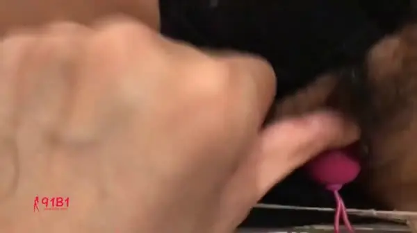 呆哥新作强推丝袜车模amy第一次见面就强行推倒内裤都没脱无套内射