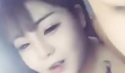 明星脸蛋豪乳美女主播和小鲜肉炮友啪啪很给力完美露脸对白清晰