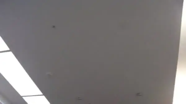 普通话对白长的有点2B台湾猥琐四眼仔和喝高的女友自拍听口音女的貌似国内的