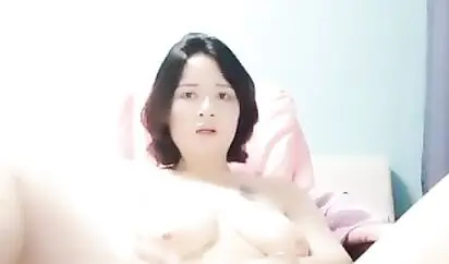 颜值不错巨乳少妇全裸自慰秀 椅子上自摸逼逼道具抽插呻吟娇喘 很是诱惑喜欢不要错过