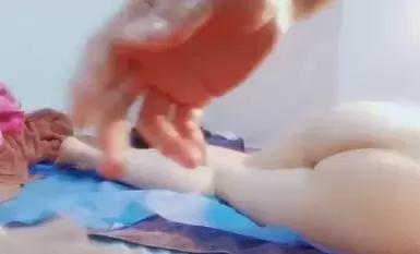 《骚宝》男技师推油按摩 偷拍女客户服务 胸推私密按摩 掏出大屌磨蹭 按摩床上来一发侧入爆操