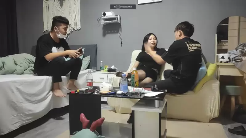 40岁漂亮人妻 专约老阿姨2021.8.27