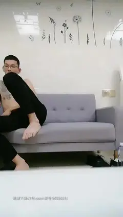 探花210713 鸭哥探花第二场约了个性感长腿妹子 骑在身上舔弄跪着口交上位勐操