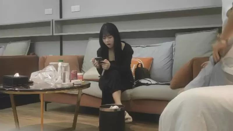 18岁反差婊闺蜜 我有一台拖拉机2022.3.17