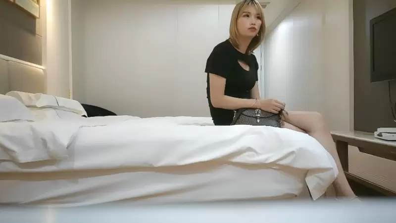 一脸性冷淡的小姐姐 冒险雷探花2022.6.13