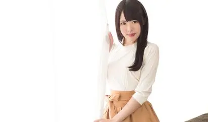 [S-cute-604]-1 端正的臉上的黑髮美女的性情况 Ikumi